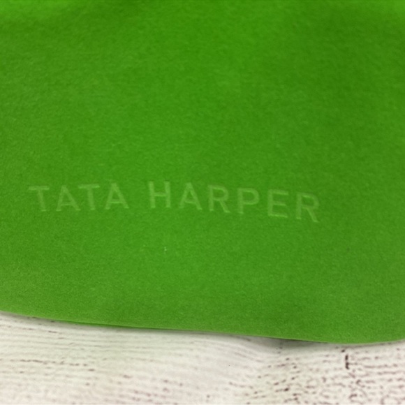 Tata Harper Green Make Up Cosmetic Travel Bag with gold zipper OS - Picture 3 of 10